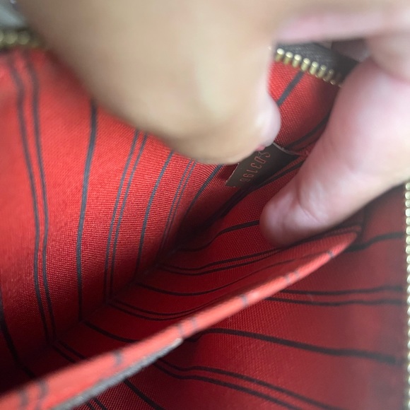 ❌❌❌SOLD❌❌❌Louis Vuitton Neverfull pouch - Picture 10 of 16